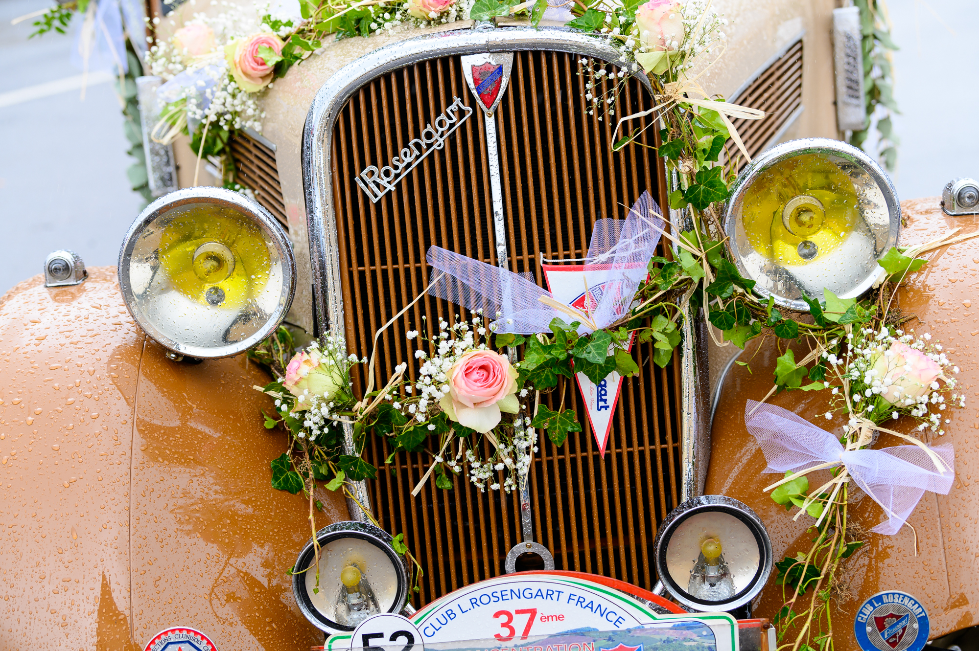 Carnet de notes ouvert — liste de questions pour choisir son photographe de mariage